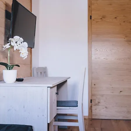 Διαμέρισμα Premium Areit By We Rent Τσελ αμ Ζέε