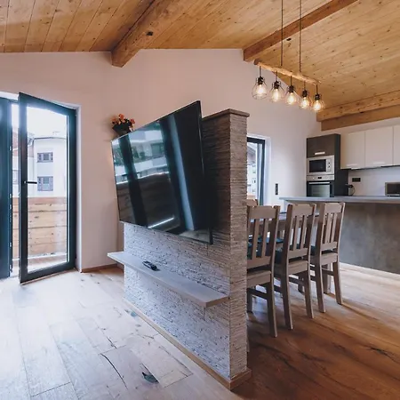 Premium Areit By We Rent *