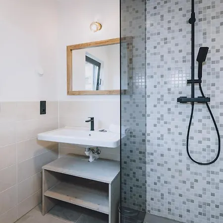 Premium Areit By We Rent Διαμέρισμα Τσελ αμ Ζέε