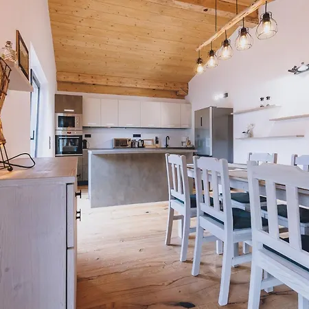Premium Areit By We Rent, Summercard Included Apartament Zell am See